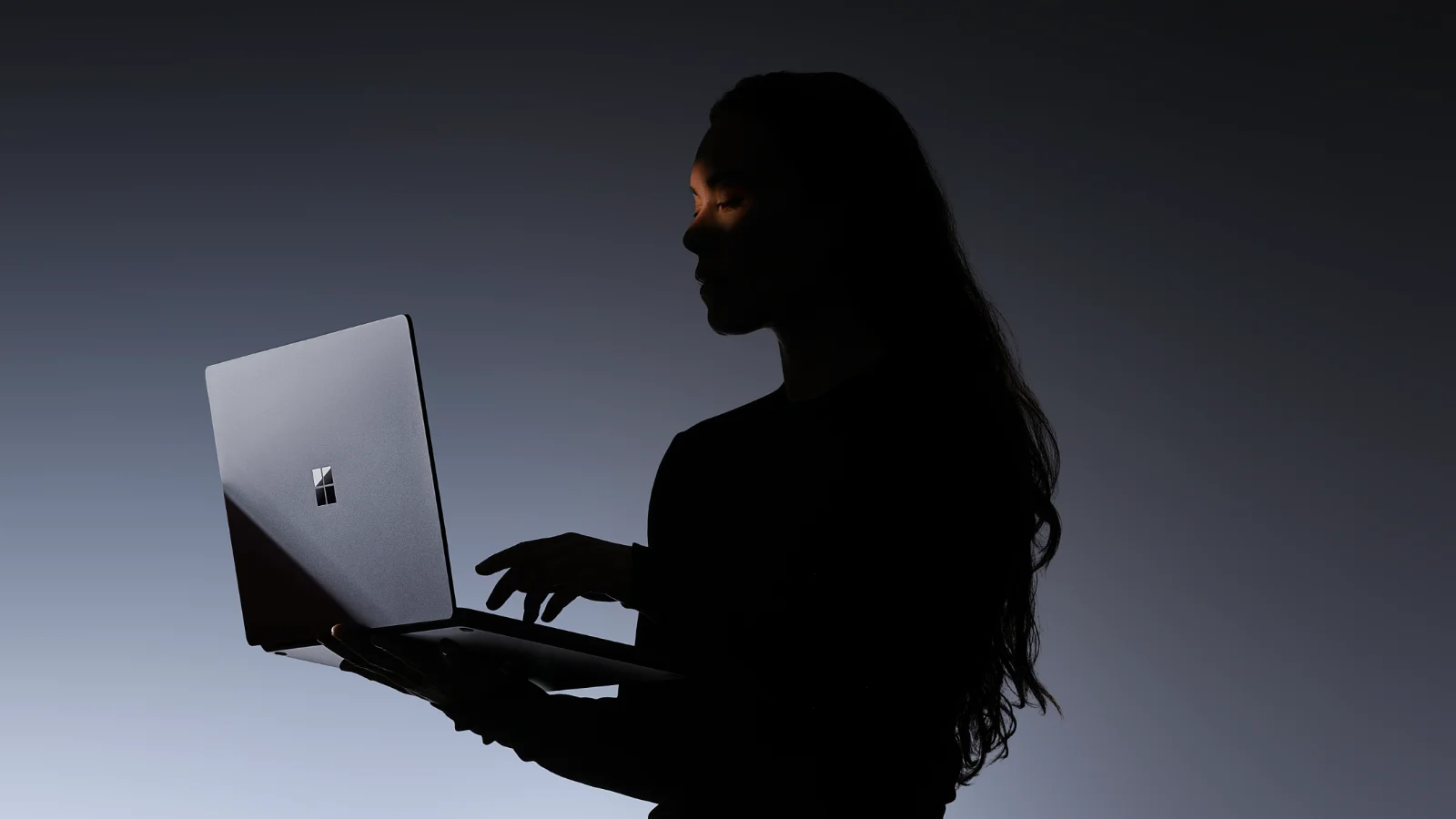 Nuovi Surface for Business e Surface Laptop Ultra 2026